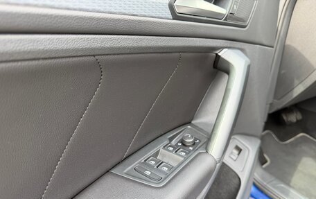 Volkswagen Tiguan II, 2021 год, 3 090 000 рублей, 13 фотография