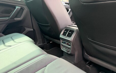 Volkswagen Tiguan II, 2021 год, 3 090 000 рублей, 10 фотография