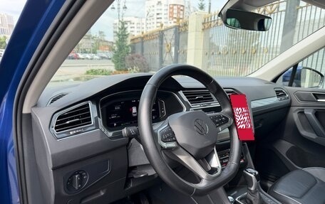 Volkswagen Tiguan II, 2021 год, 3 090 000 рублей, 16 фотография