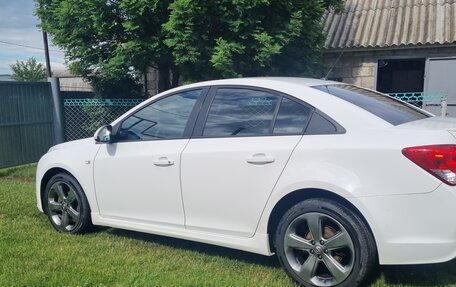 Chevrolet Cruze II, 2013 год, 630 000 рублей, 4 фотография