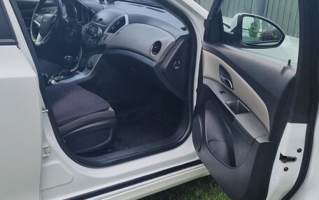 Chevrolet Cruze II, 2013 год, 630 000 рублей, 3 фотография