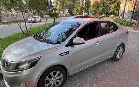 KIA Rio III рестайлинг, 2014 год, 850 000 рублей, 5 фотография