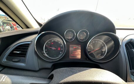Opel Astra J, 2011 год, 520 000 рублей, 9 фотография