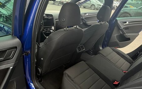 Volkswagen Golf R VII, 2019 год, 4 100 000 рублей, 8 фотография
