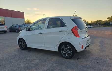 KIA Picanto II, 2015 год, 805 999 рублей, 10 фотография