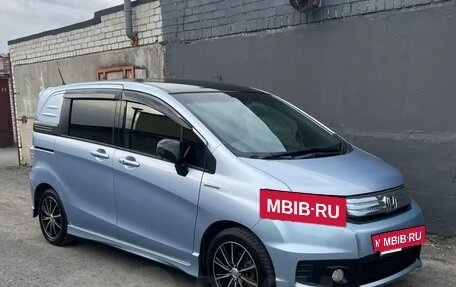 Honda Freed I, 2012 год, 1 230 000 рублей, 2 фотография