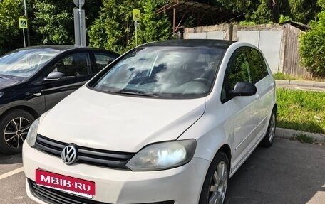 Volkswagen Golf Plus II, 2012 год, 700 000 рублей, 4 фотография