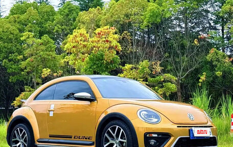 Volkswagen Beetle, 2016 год, 990 000 рублей, 3 фотография