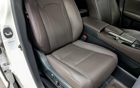 Lexus RX IV рестайлинг, 2021 год, 6 149 000 рублей, 20 фотография