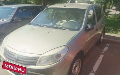 Renault Sandero I, 2013 год, 200 000 рублей, 2 фотография