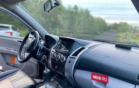 Mitsubishi Pajero Sport II рестайлинг, 2013 год, 1 350 000 рублей, 8 фотография