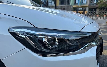 Chevrolet Monza, 2022 год, 1 067 000 рублей, 19 фотография