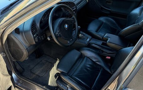 BMW 3 серия, 1995 год, 840 000 рублей, 17 фотография