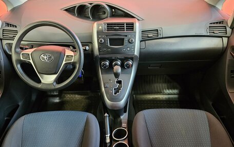 Toyota Verso I, 2015 год, 1 399 000 рублей, 9 фотография