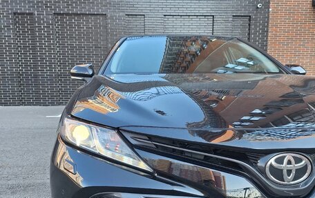 Toyota Camry, 2018 год, 2 250 000 рублей, 3 фотография