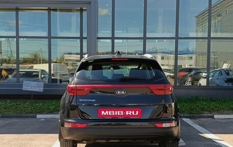 KIA Sportage IV рестайлинг, 2017 год, 1 999 000 рублей, 6 фотография
