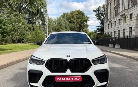 BMW X6 M, 2020 год, 8 900 000 рублей, 1 фотография