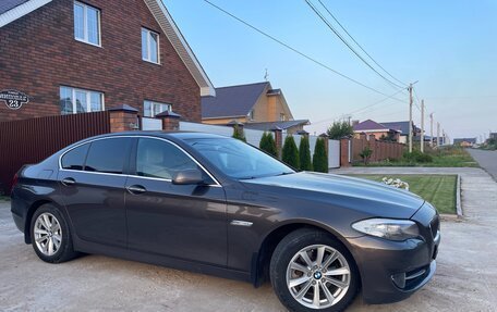 BMW 5 серия, 2011 год, 1 600 000 рублей, 1 фотография