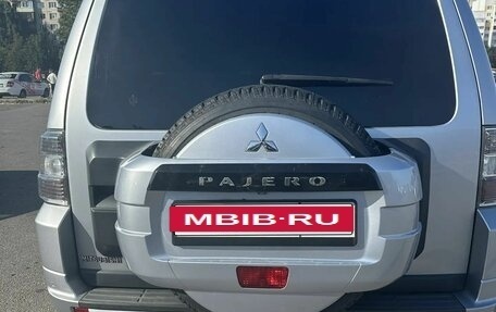 Mitsubishi Pajero IV, 2011 год, 1 950 000 рублей, 7 фотография