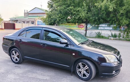 Toyota Avensis III рестайлинг, 2004 год, 557 000 рублей, 7 фотография