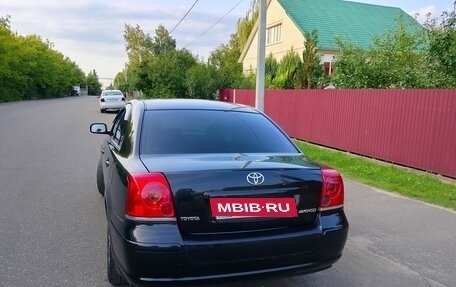 Toyota Avensis III рестайлинг, 2004 год, 557 000 рублей, 5 фотография