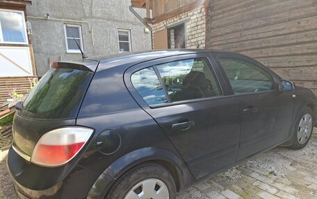 Opel Astra H, 2005 год, 350 000 рублей, 3 фотография