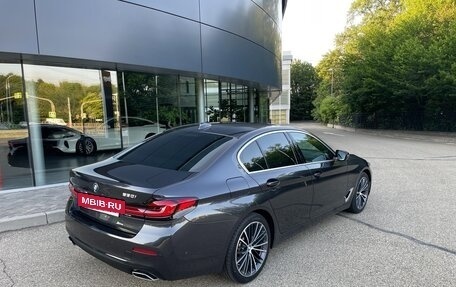 BMW 5 серия, 2020 год, 4 490 000 рублей, 4 фотография