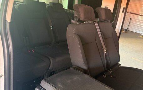 Opel Zafira Life I, 2021 год, 3 300 000 рублей, 14 фотография