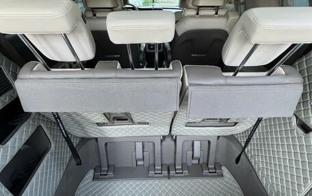 KIA Carnival, 2021 год, 4 700 000 рублей, 15 фотография