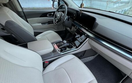 KIA Carnival, 2021 год, 4 700 000 рублей, 21 фотография