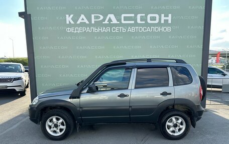 Chevrolet Niva I рестайлинг, 2018 год, 860 000 рублей, 3 фотография