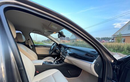 BMW 5 серия, 2011 год, 1 600 000 рублей, 7 фотография