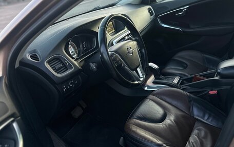 Volvo V40 Cross Country I, 2013 год, 1 080 000 рублей, 7 фотография