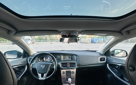 Volvo V40 Cross Country I, 2013 год, 1 080 000 рублей, 8 фотография