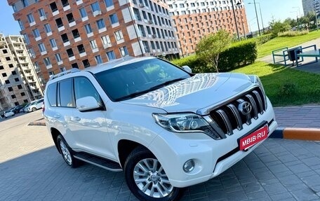 Toyota Land Cruiser Prado 150 рестайлинг 2, 2015 год, 3 530 000 рублей, 2 фотография
