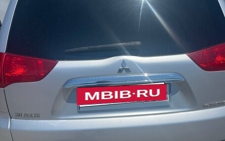 Mitsubishi Pajero Sport II рестайлинг, 2012 год, 1 750 000 рублей, 2 фотография