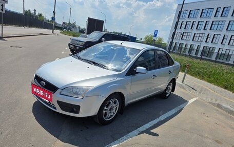 Ford Focus II рестайлинг, 2006 год, 375 000 рублей, 2 фотография
