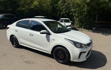 KIA Rio IV, 2017 год, 700 000 рублей, 4 фотография