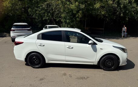 KIA Rio IV, 2017 год, 700 000 рублей, 5 фотография