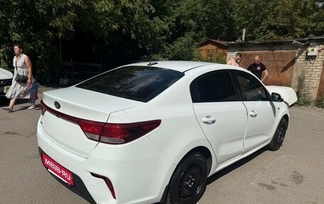 KIA Rio IV, 2017 год, 700 000 рублей, 7 фотография