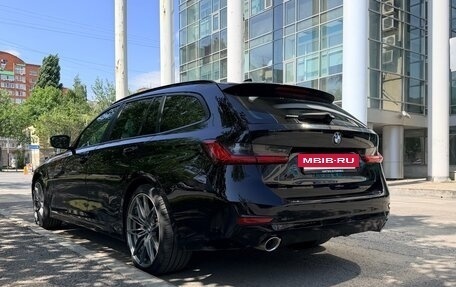 BMW 3 серия, 2019 год, 2 550 000 рублей, 2 фотография