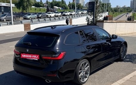BMW 3 серия, 2019 год, 2 550 000 рублей, 17 фотография