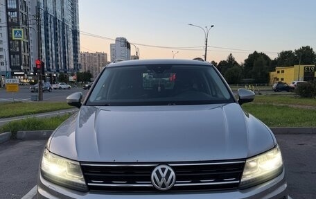 Volkswagen Tiguan II, 2019 год, 1 700 000 рублей, 2 фотография