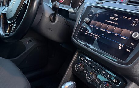 Volkswagen Tiguan II, 2019 год, 1 700 000 рублей, 24 фотография