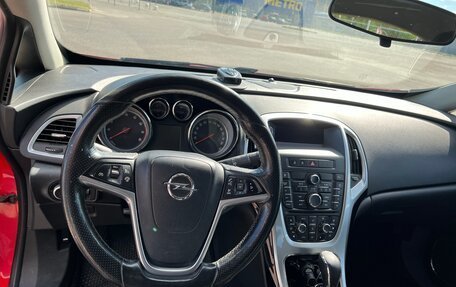 Opel Astra J, 2013 год, 550 000 рублей, 11 фотография