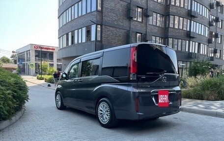 Honda Stepwgn IV, 2018 год, 2 050 000 рублей, 7 фотография