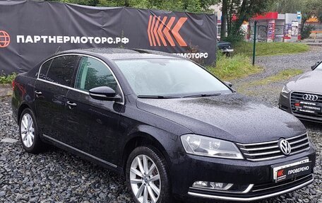 Volkswagen Passat B7, 2013 год, 1 279 000 рублей, 3 фотография