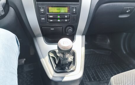 Hyundai Tucson III, 2006 год, 680 000 рублей, 29 фотография