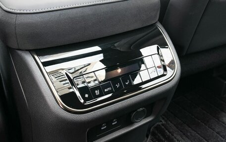Infiniti QX80, 2026 год, 16 490 000 рублей, 26 фотография