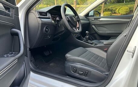 Skoda Superb III рестайлинг, 2022 год, 1 650 018 рублей, 9 фотография